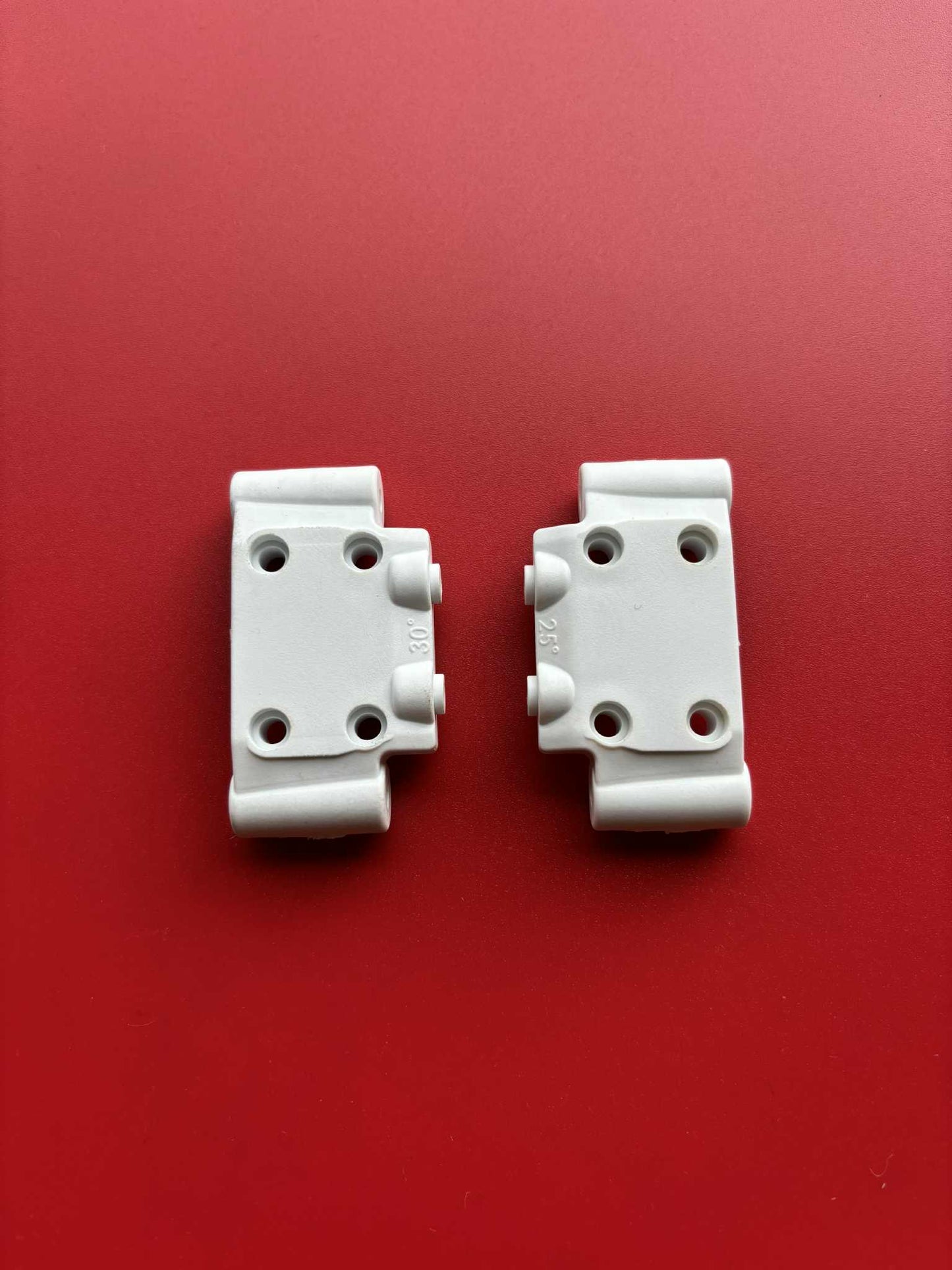 B-Five Bulkhead 25deg & 30deg White Will Fit RC10B5