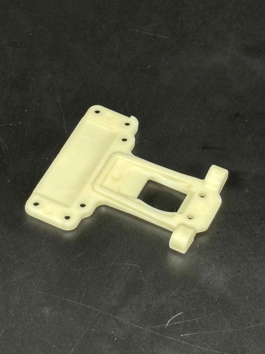 Rear Chassis Plate B4 White Neutral, Dyeable FR4-012 N