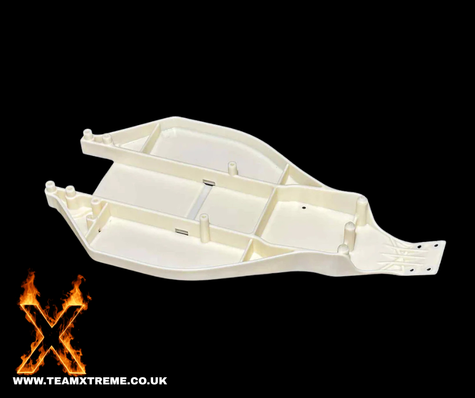 Main Chassis B4 White Neutral, Dyeable FR4-019 N