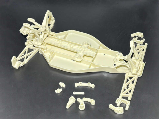 RC10B4 White Neutral, Dyeable Plastics Kit